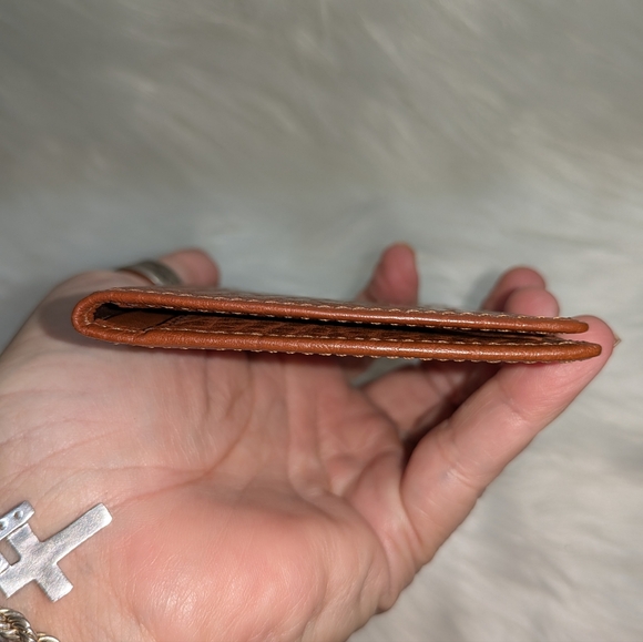 Vintage Burberrys Leather Card/I.D. Holder - Picture 10 of 14